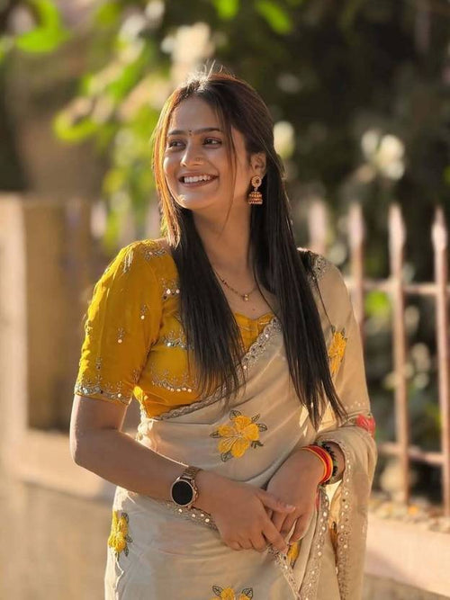 Embroidered Bollywood Georgette Saree (Beige)